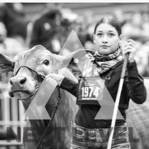 Meet your Posher, Emma